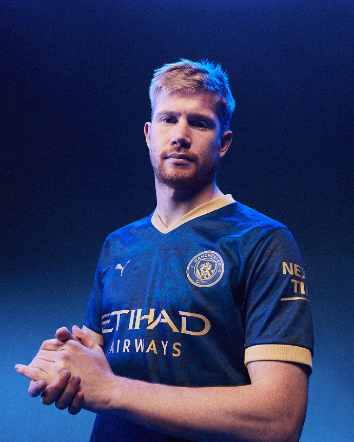 马卡：皇马将免签利物浦边卫阿诺德，双方预计签订五年合同