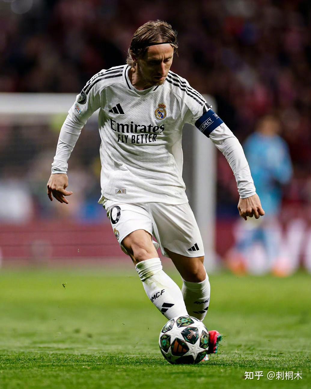 利物浦全力留住科纳特，格伊可能被取代，科纳特状态下滑，但球队仍视其为关键球员。