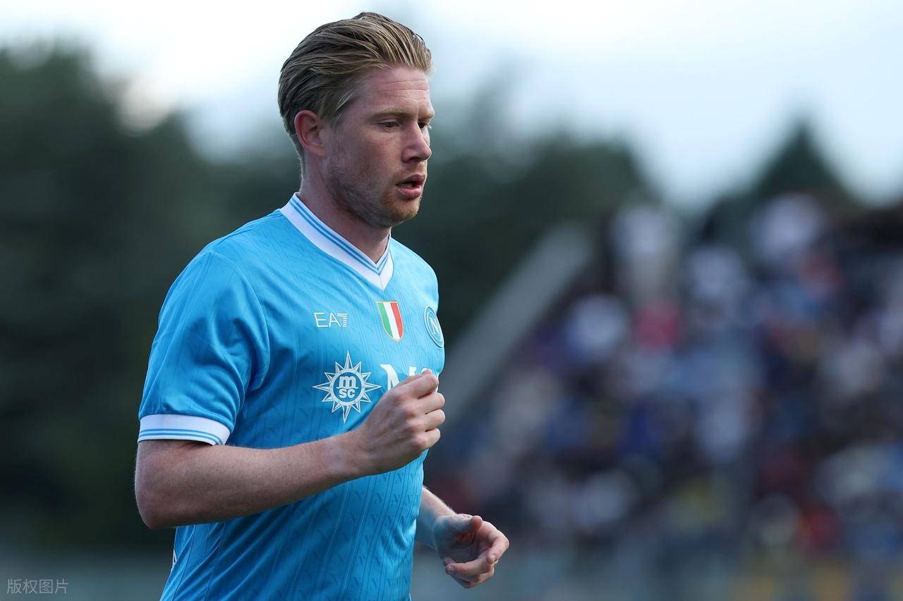 足球中超多队开始集训，主帅强调体能储备