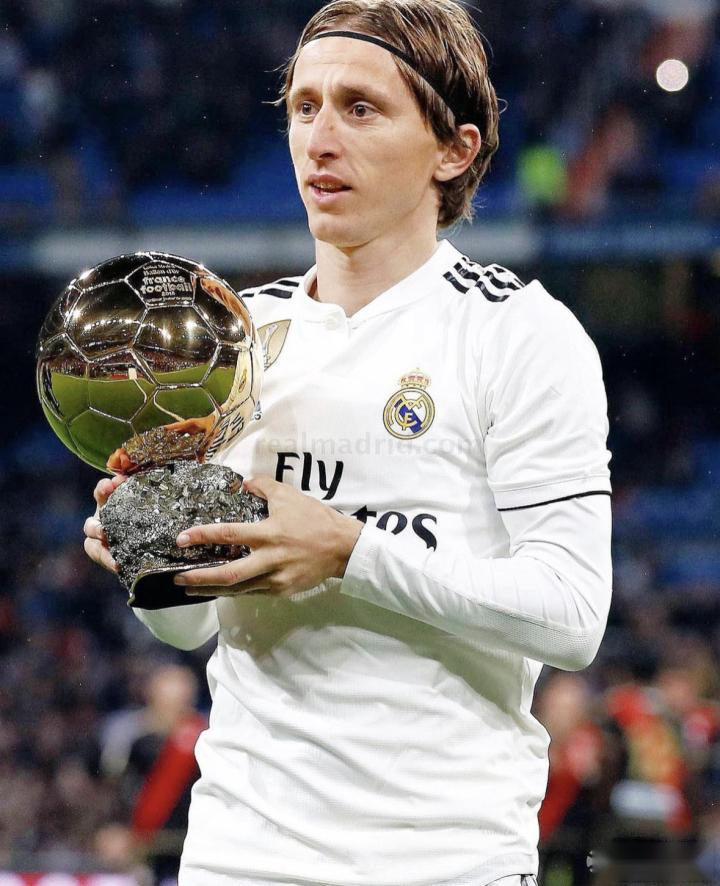 FC26鬼卡2队：登贝莱领衔，迪巴拉、格列兹曼、弗林蓬在列