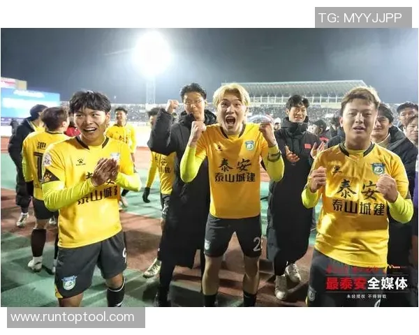 快船祖巴茨没有了去年的心气了，去年打的其实非常好，联盟前五大C有点牵强的话，前七绝对够了